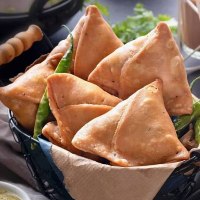 1 Samosa.